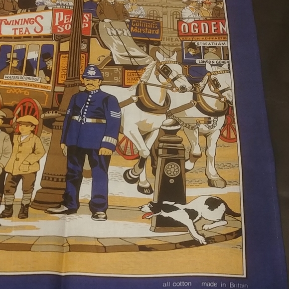 Vintage Irish Linen Souvenir Tea Towel - Picture 2 of 4